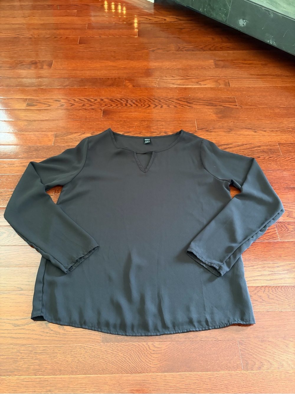 Women’s Shein Black Blouse with keyhole detail at top (size Small)